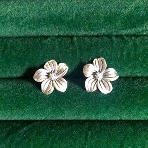 Cute Floral Sterling Silver 925 Earrings